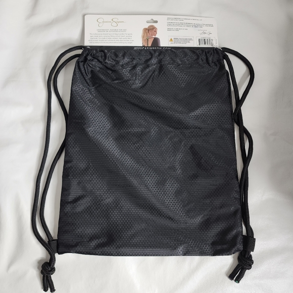 Jessica Simpson Drawstring Cinch Bag Water Resistant Black Travel Bag NWT - Picture 2 of 11